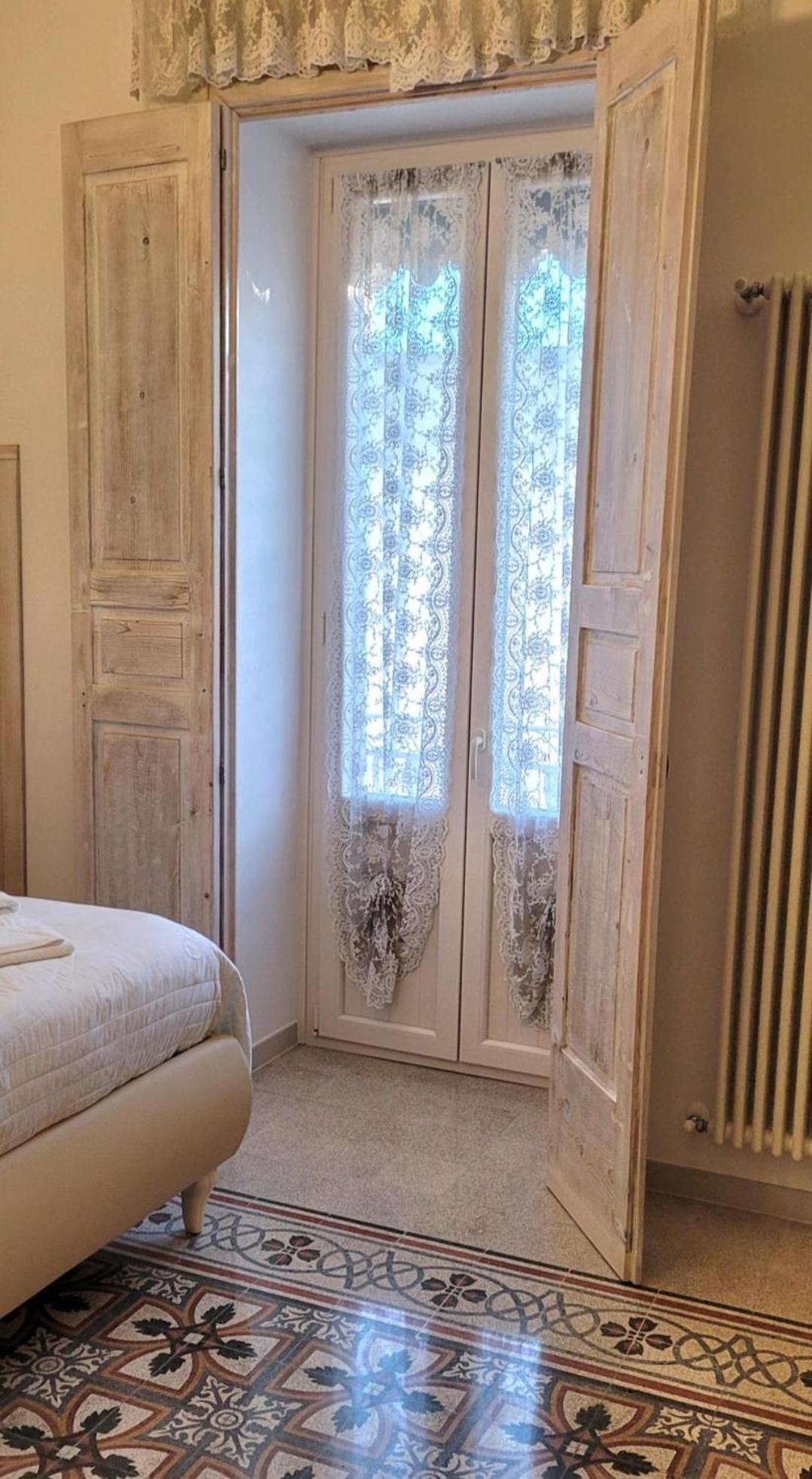 Rossini Guest House マルティナ・フランカ エクステリア 写真
